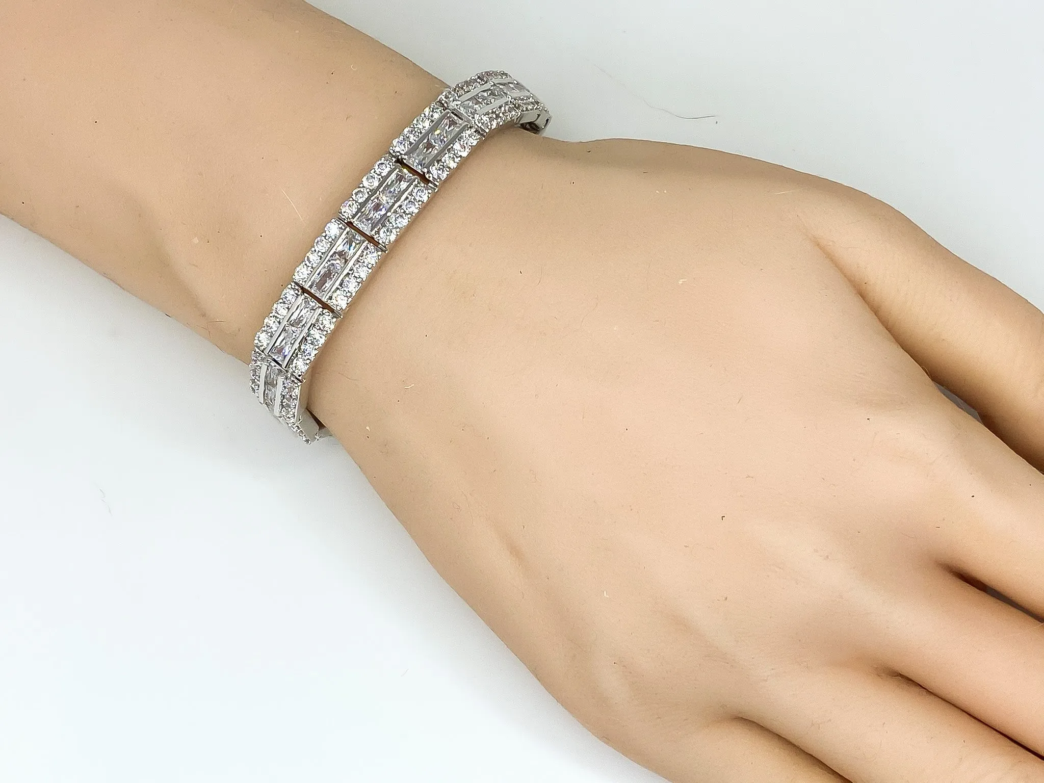 Chante Clear Radiant Tennis Bracelet - 7.25in | 32ct