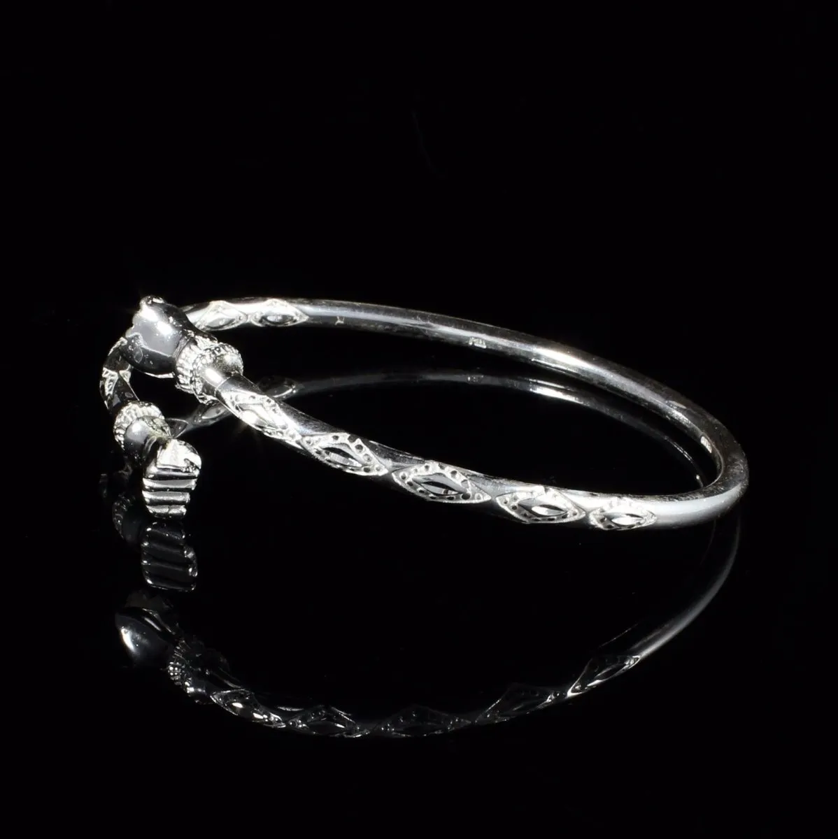 Heavy Fist Bangle with Diamante Pattern