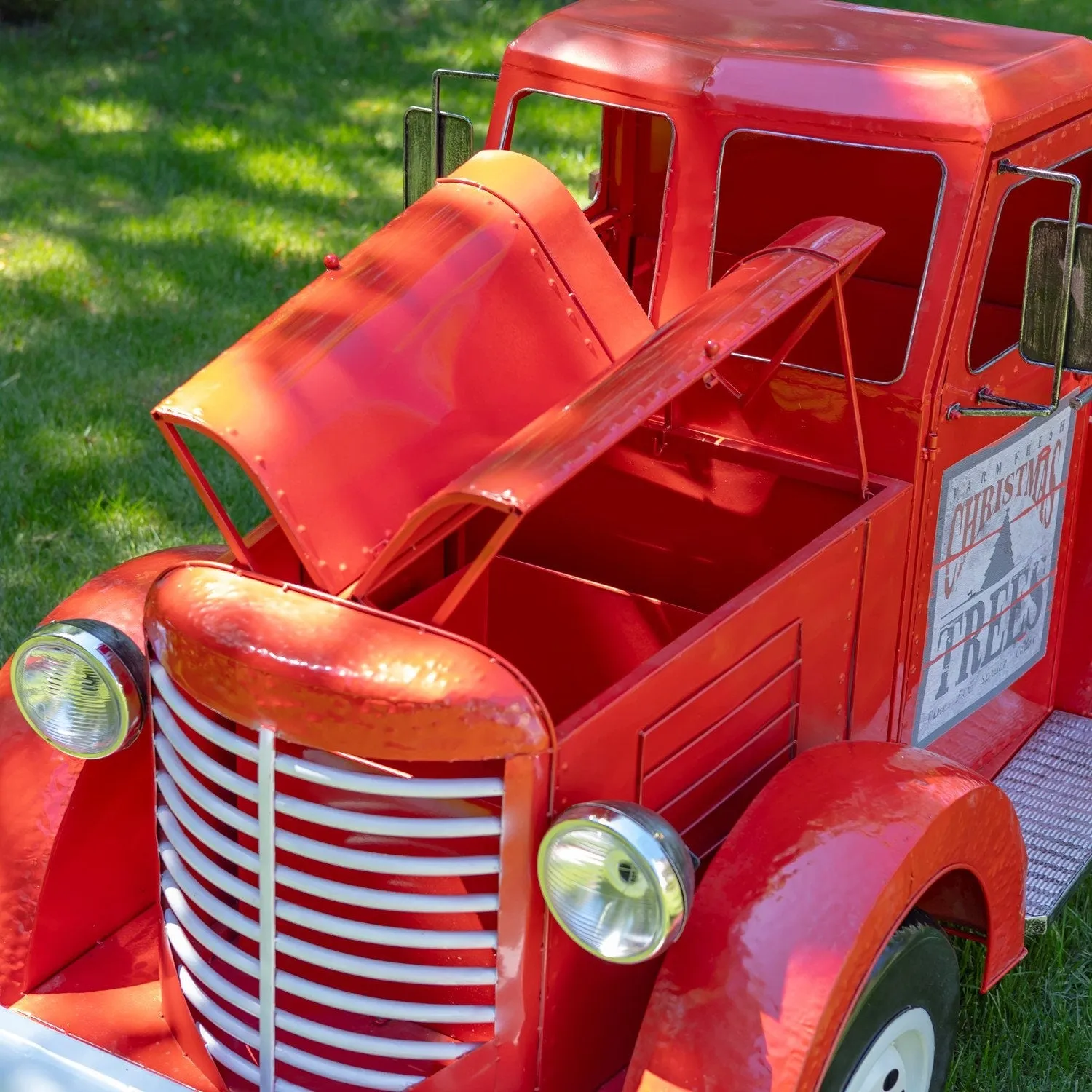 "Charleston" Red Iron Truck with LED Lights and Sign