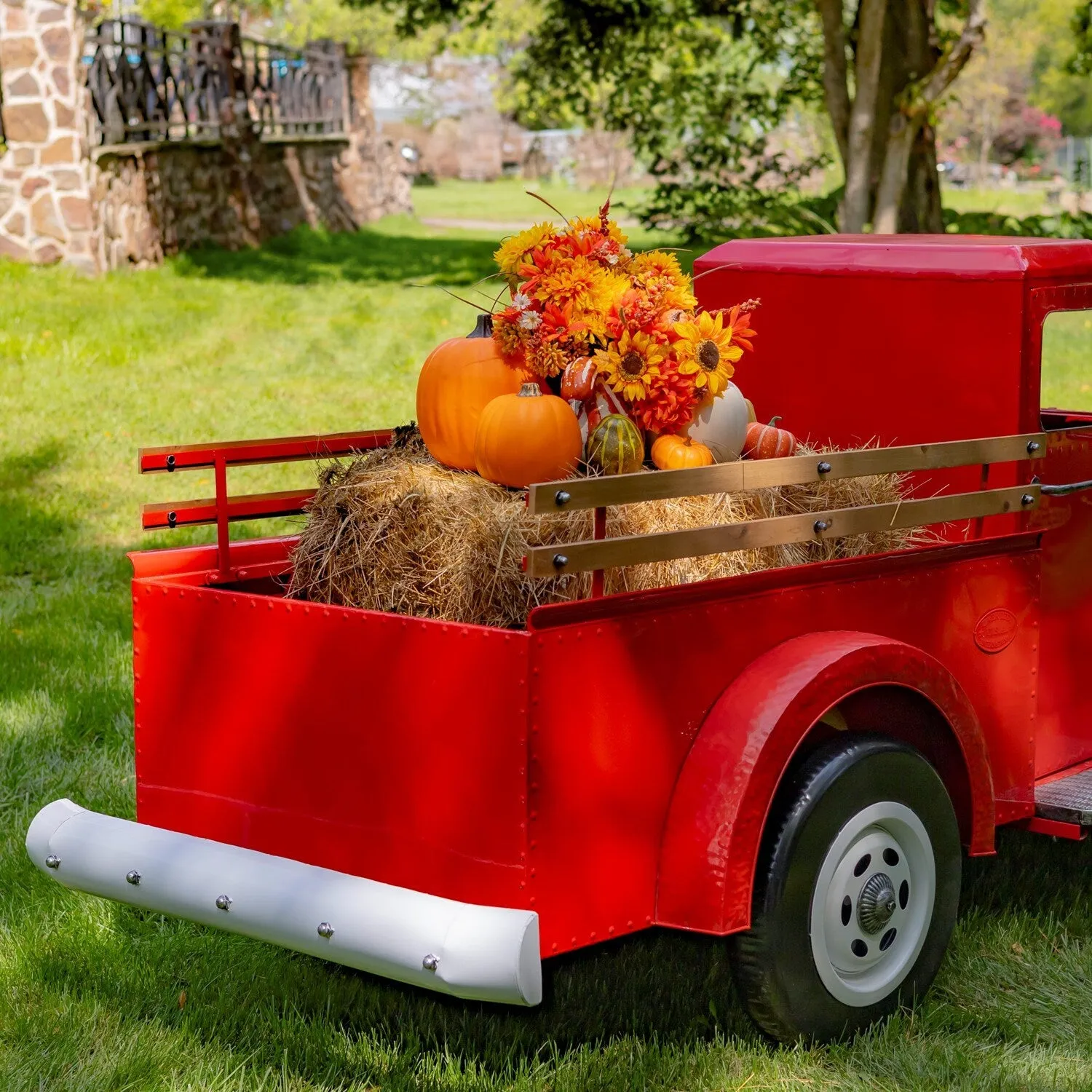 "Charleston" Red Iron Truck with LED Lights and Sign